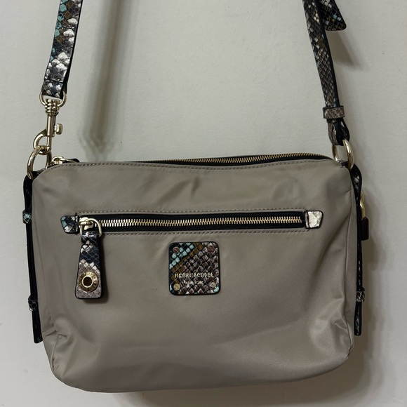 Henri Bendel beautiful crossbody. Cream/Beige w/python accents. UEC - Picture 12 of 12